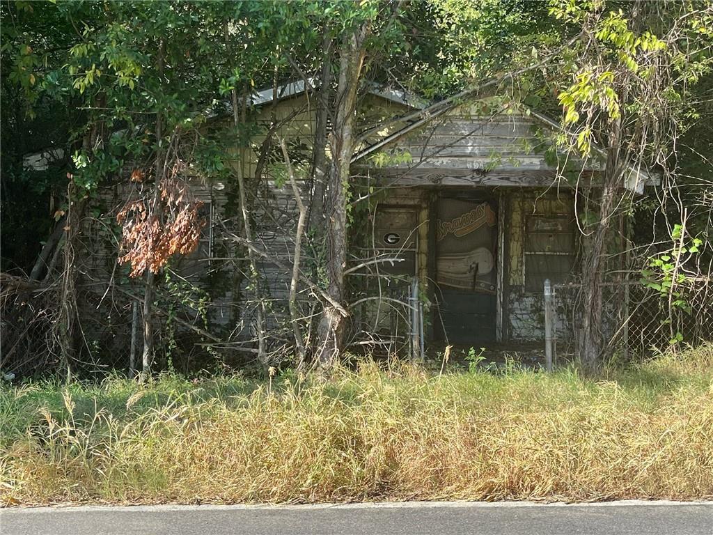 691 Hightower Road Property Photo 1