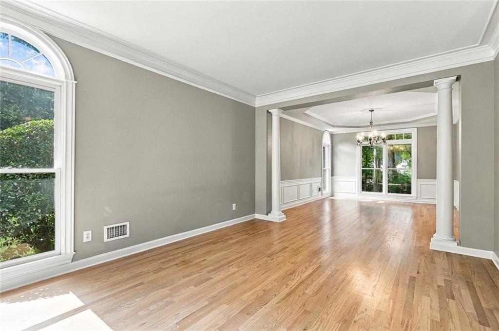238 Rivergate Drive Property Photo 10