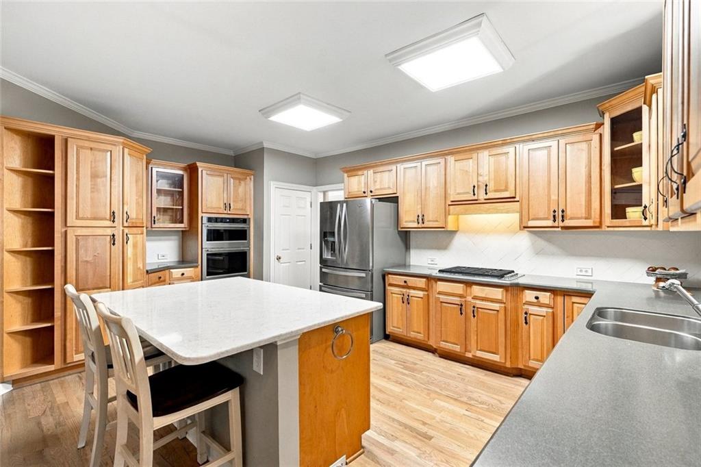 238 Rivergate Drive Property Photo 15