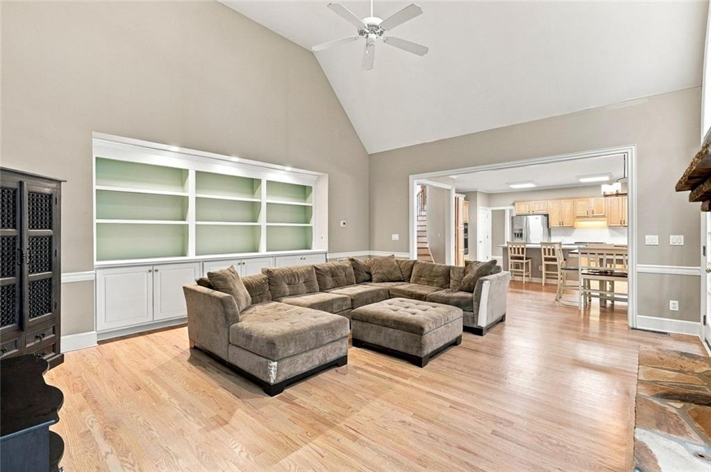 238 Rivergate Drive Property Photo 20