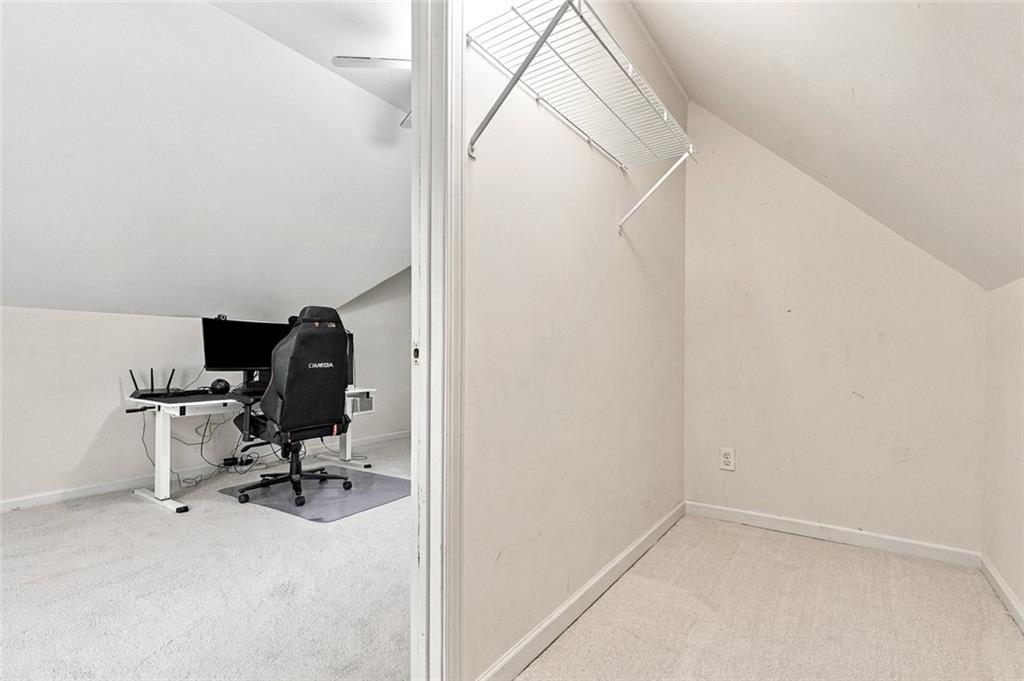 238 Rivergate Drive Property Photo 32