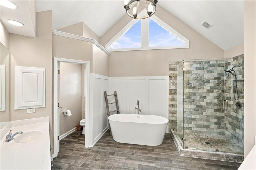 238 Rivergate Drive Property Photo 36