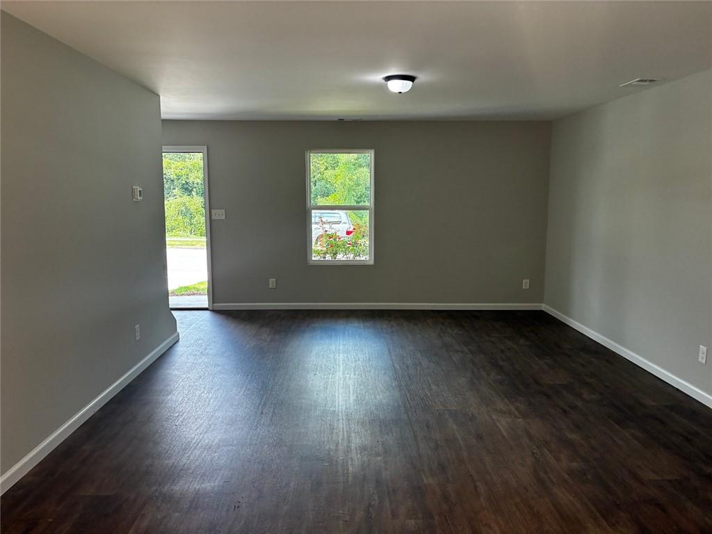 7841009 Property Photo 7