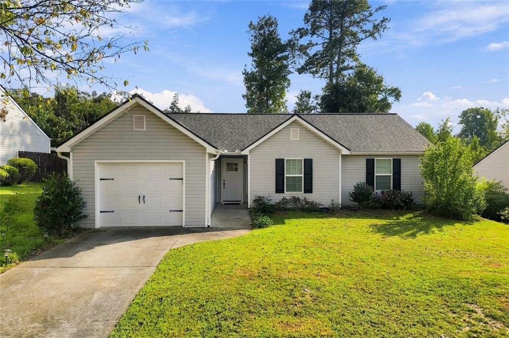1215 Hillcrest Glenn Circle Property Photo 1