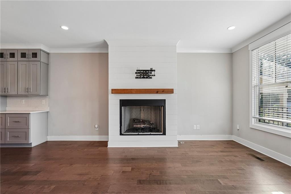 6075 Webster Circle Property Photo 11