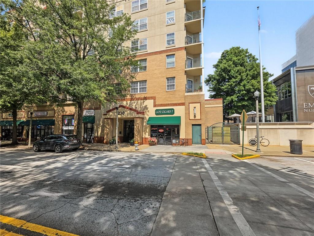 230 E Ponce De Leon Avenue Unit 420 Property Photo 1