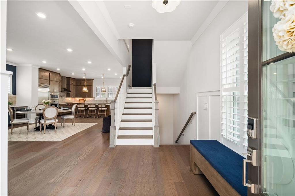 230 Anglin Walk Property Photo 4
