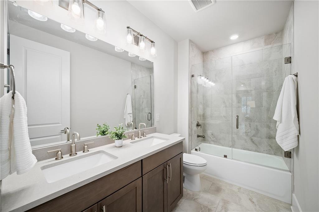 230 Anglin Walk Property Photo 36