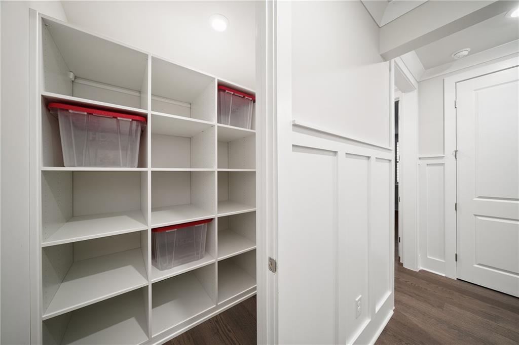 230 Anglin Walk Property Photo 40