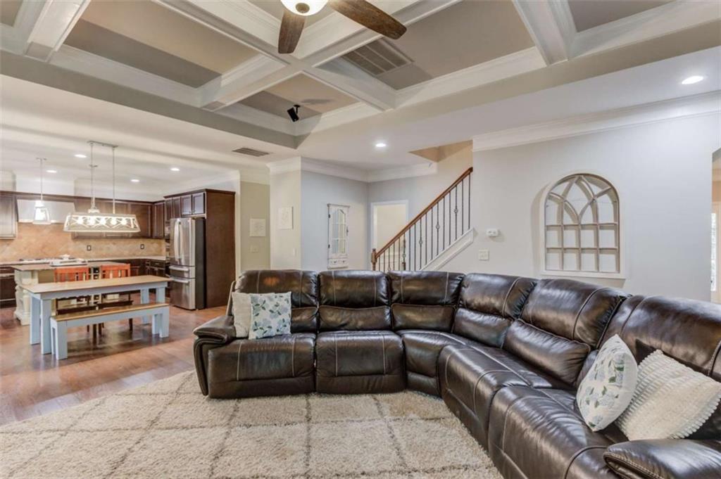 6005 Deer Walk Trail Property Photo 6