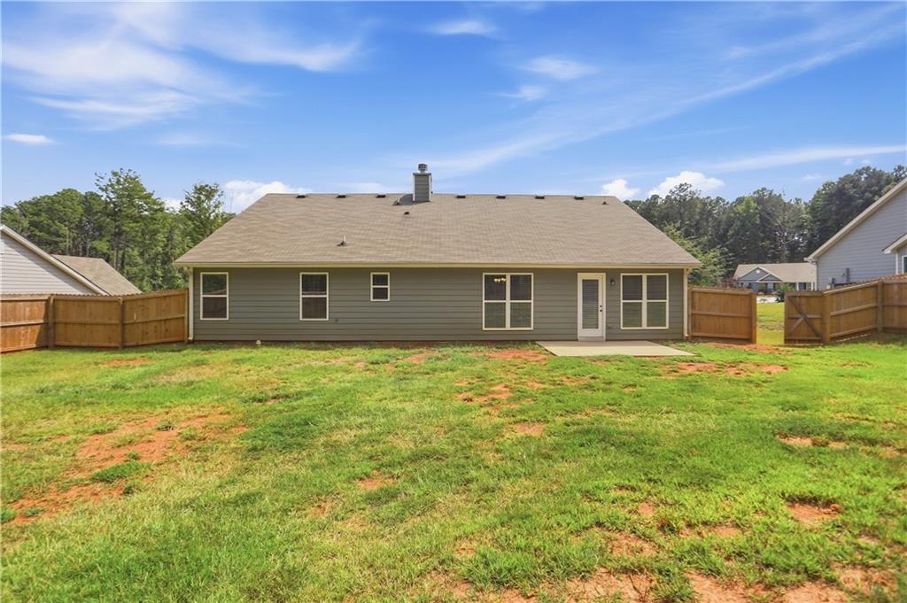 231 Camp Court Property Photo 5