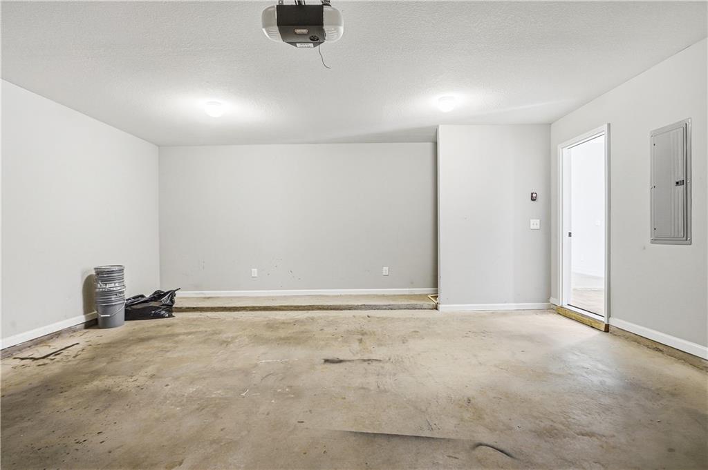 231 Camp Court Property Photo 37