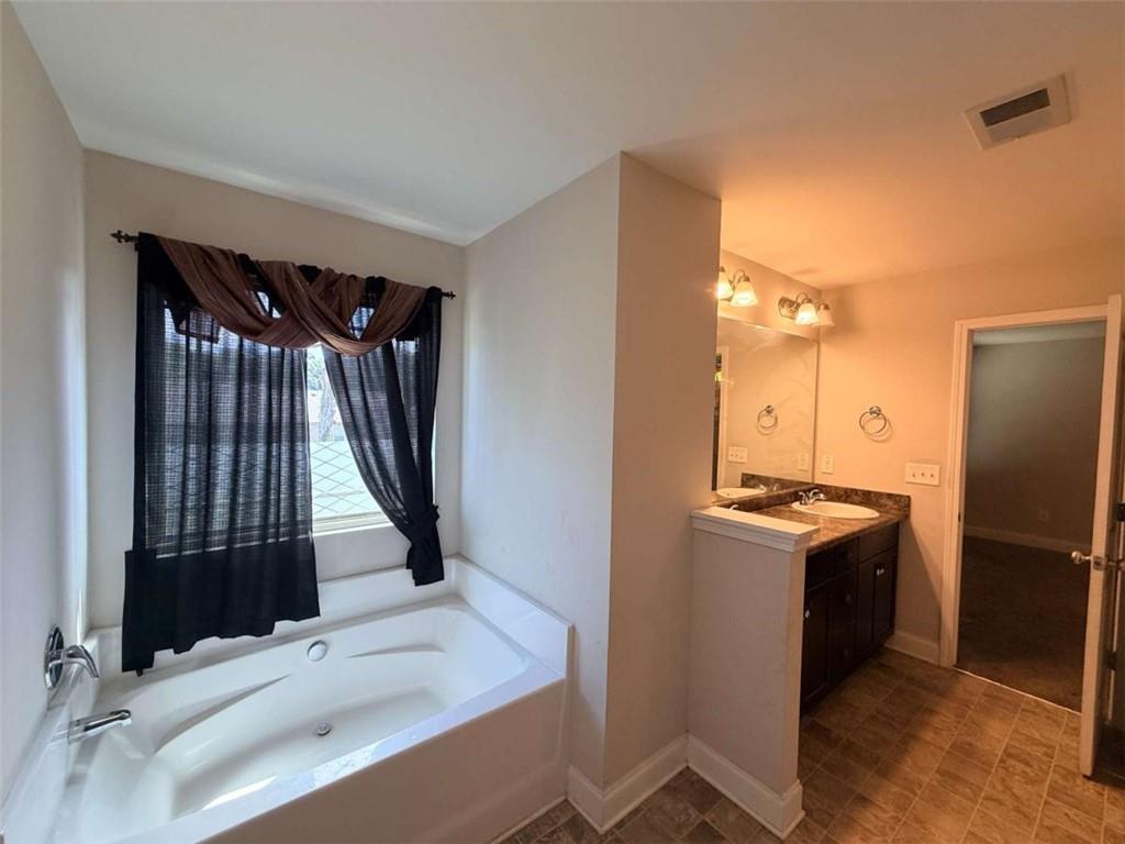 559 Joneus Drive Property Photo 12