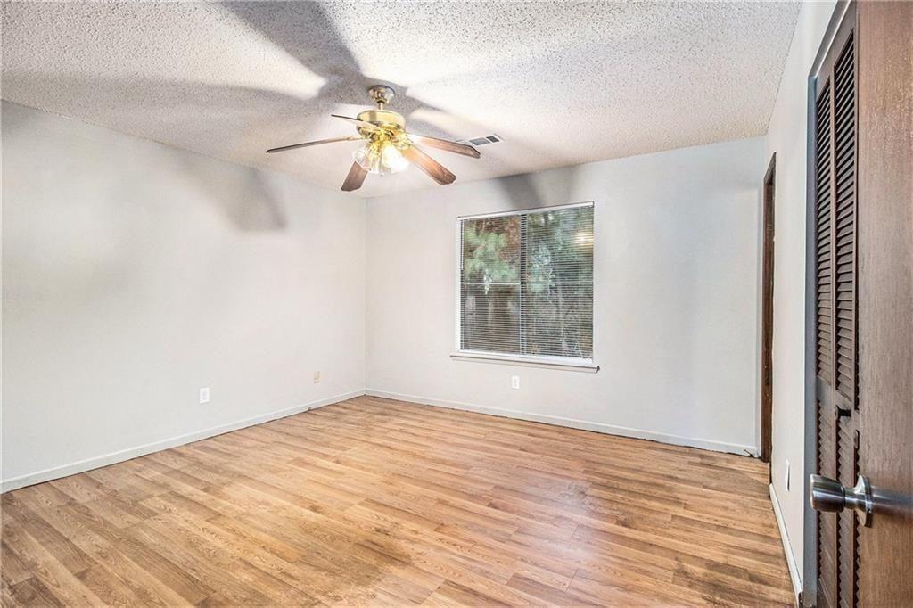7841175 Property Photo 7