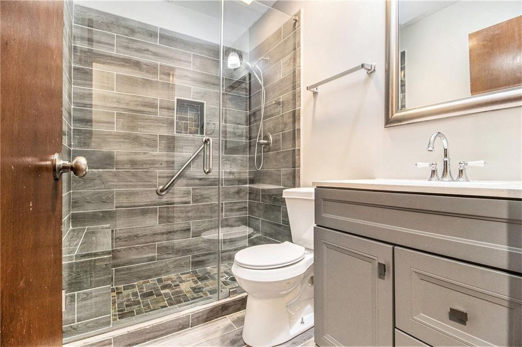 7841175 Property Photo 13