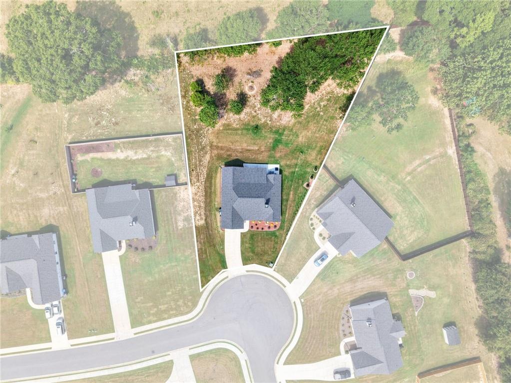 103 Advent Drive Property Photo 2