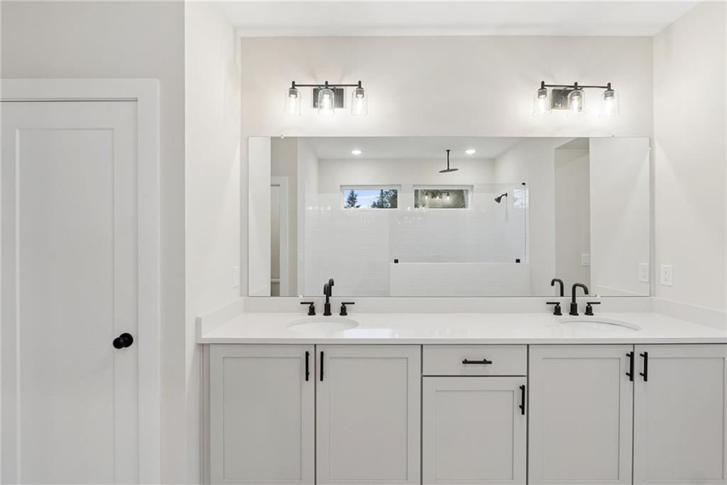 4665 Beechnut Circle Property Photo 13