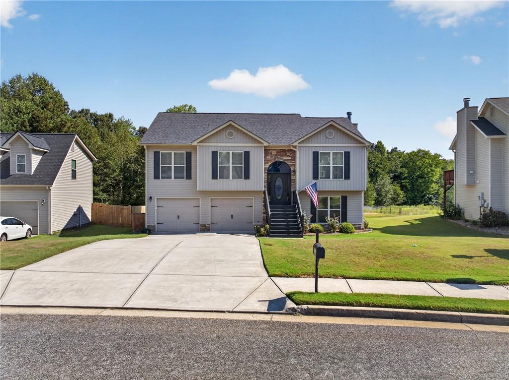 1690 Dillard Way Property Photo 2