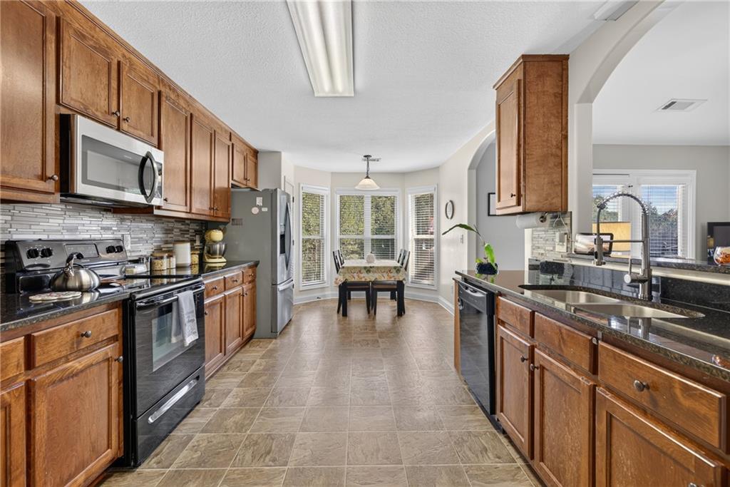 1690 Dillard Way Property Photo 18