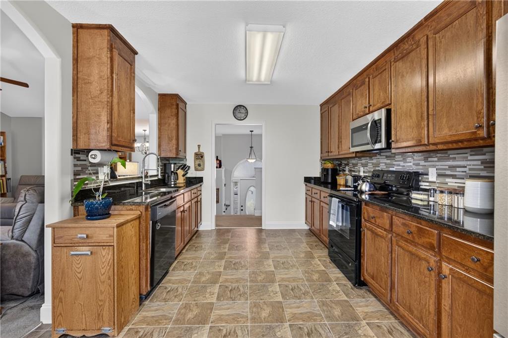 1690 Dillard Way Property Photo 22