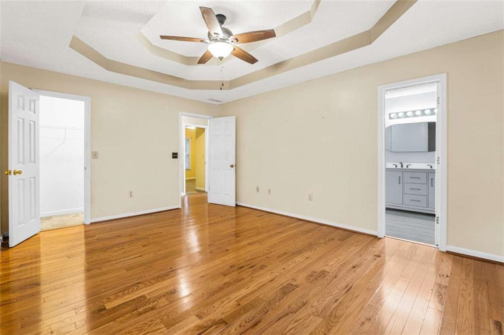 215 Somerset Drive Property Photo 10