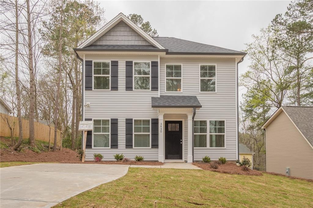 5730 Pebblebrook Trail Property Photo 1