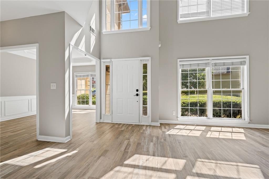 2878 Calhoun Square Property Photo 3