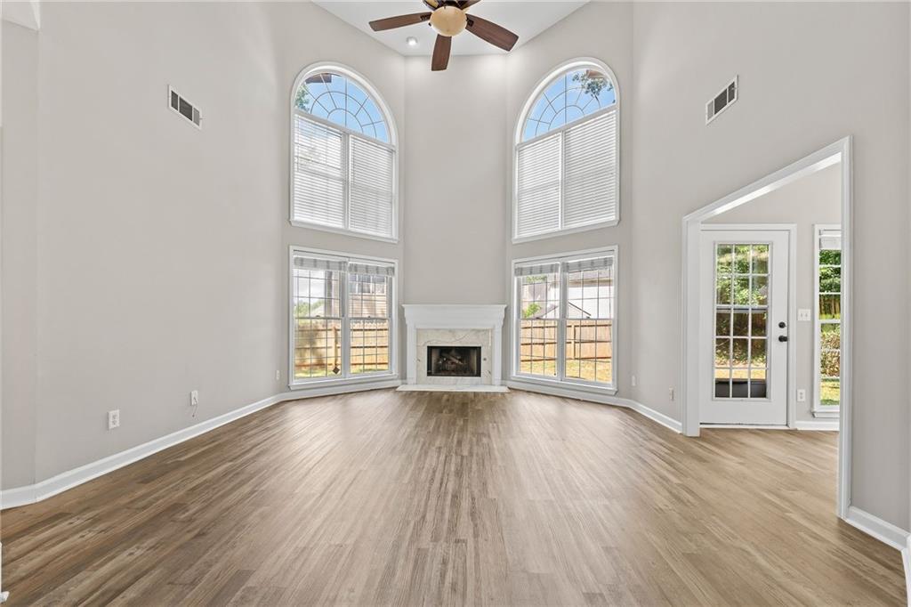 2878 Calhoun Square Property Photo 11