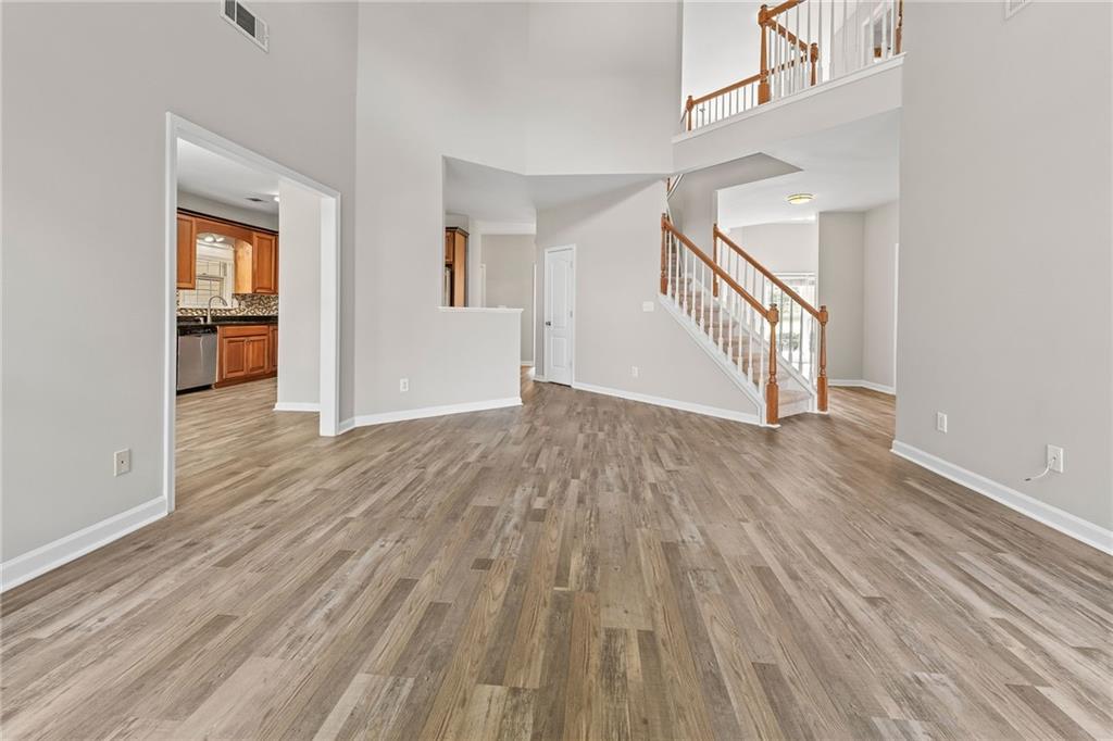 2878 Calhoun Square Property Photo 13