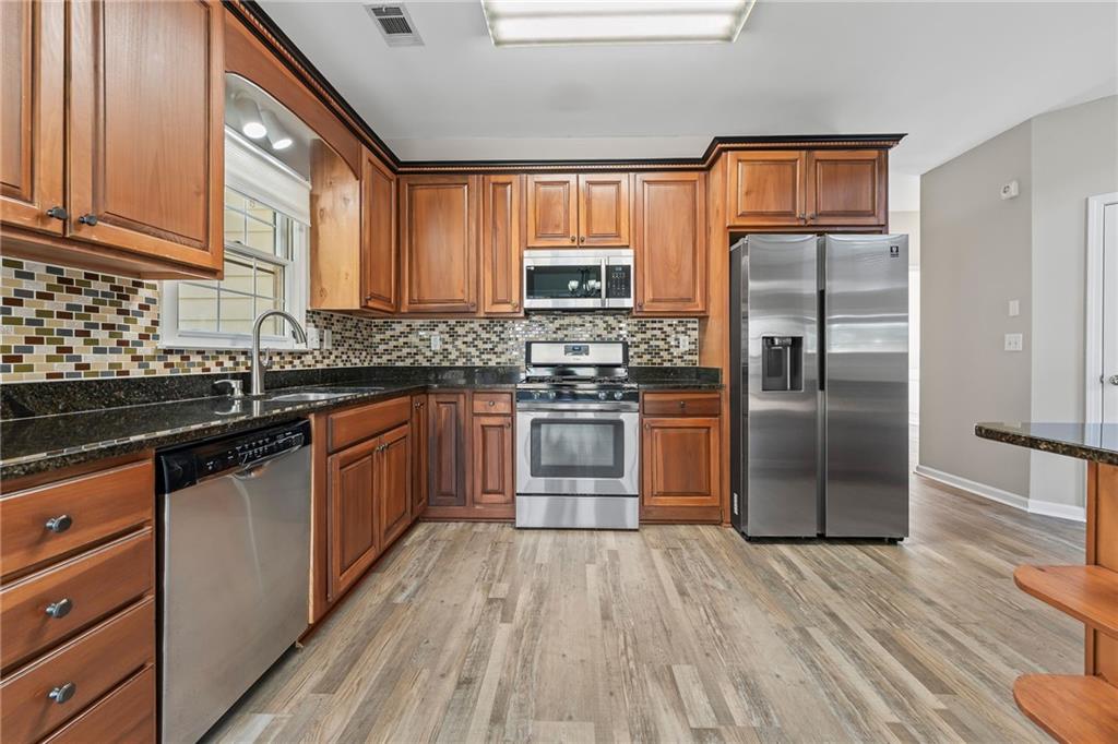 2878 Calhoun Square Property Photo 17