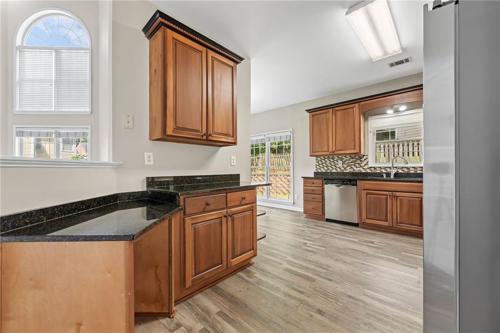 2878 Calhoun Square Property Photo 19