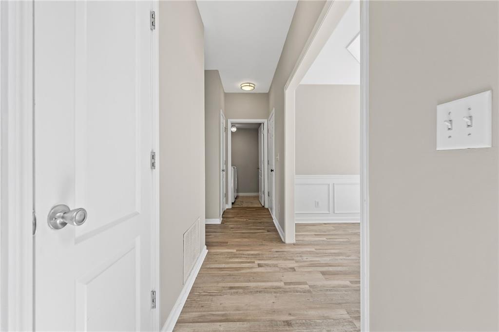 2878 Calhoun Square Property Photo 20
