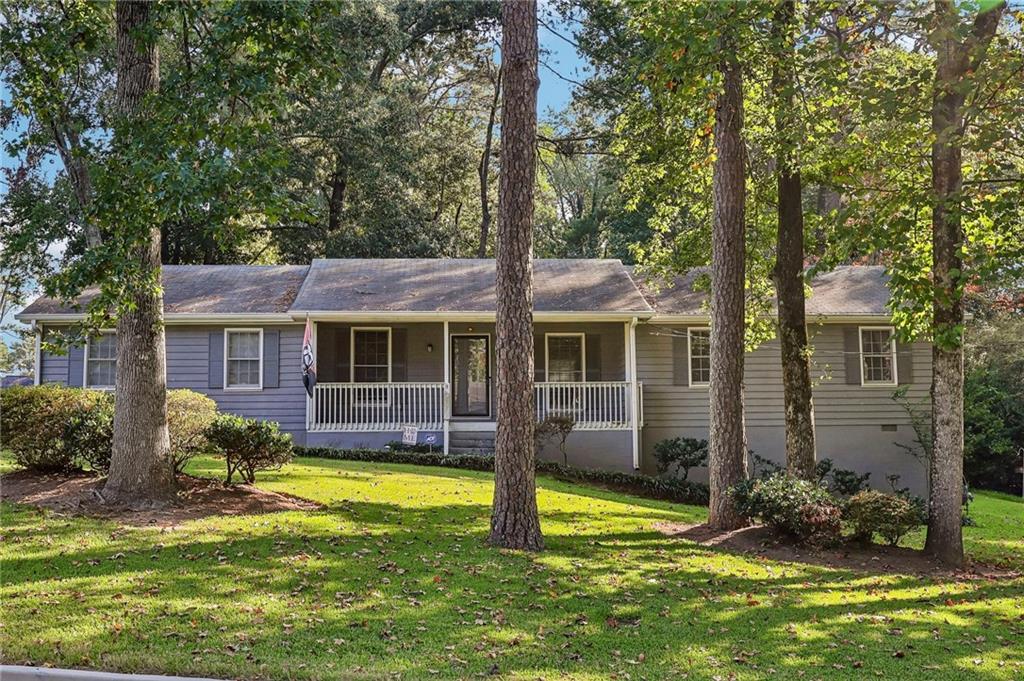 3256 Village Glen Trail Property Photo 1