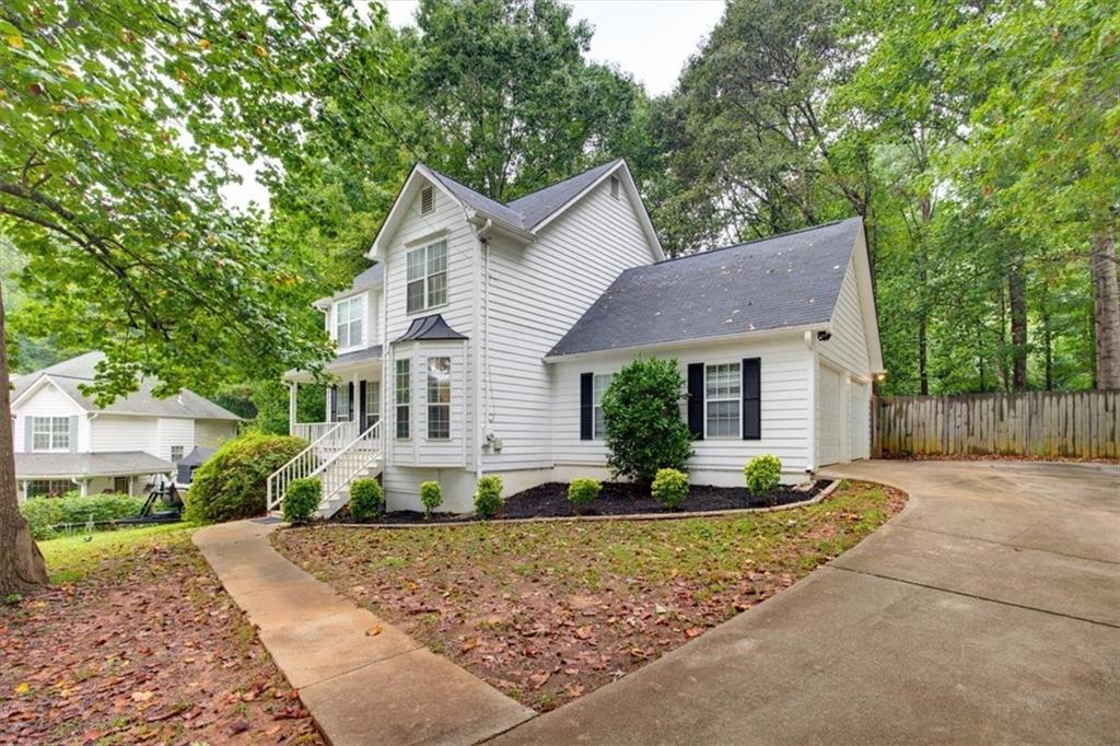 288 Olde Mill Pointe Property Photo 2