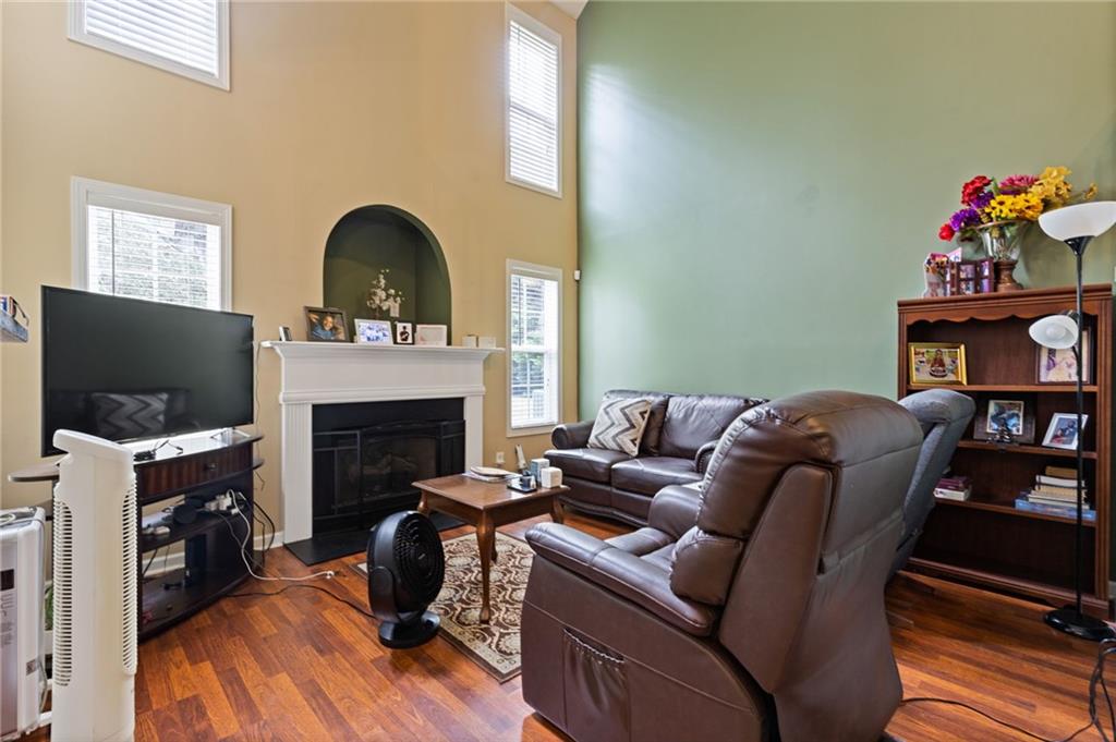 7841387 Property Photo 8
