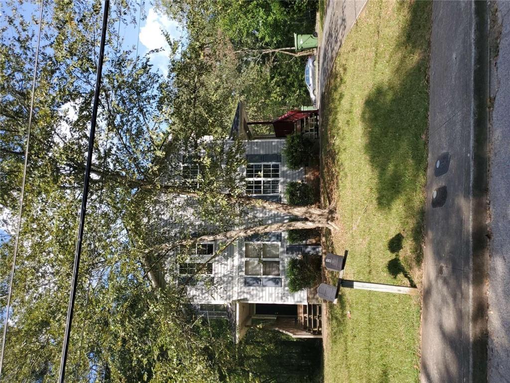1975 Hollywood Drive Property Photo 1