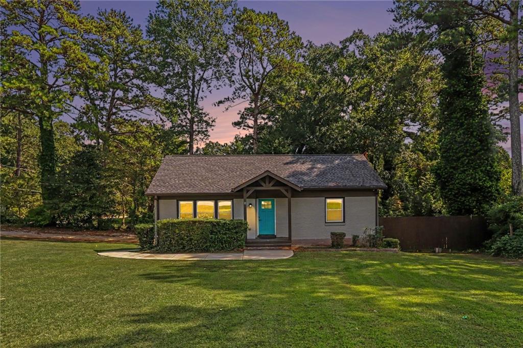 4722 Covington Highway Property Photo 1