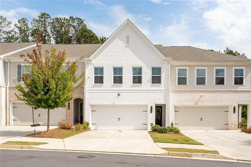 3730 Silvery Way Property Photo 1