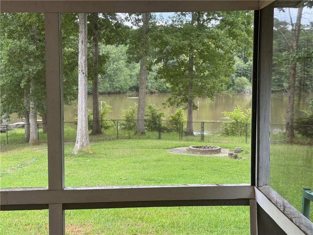 349 Lakeridge Drive Property Photo 7