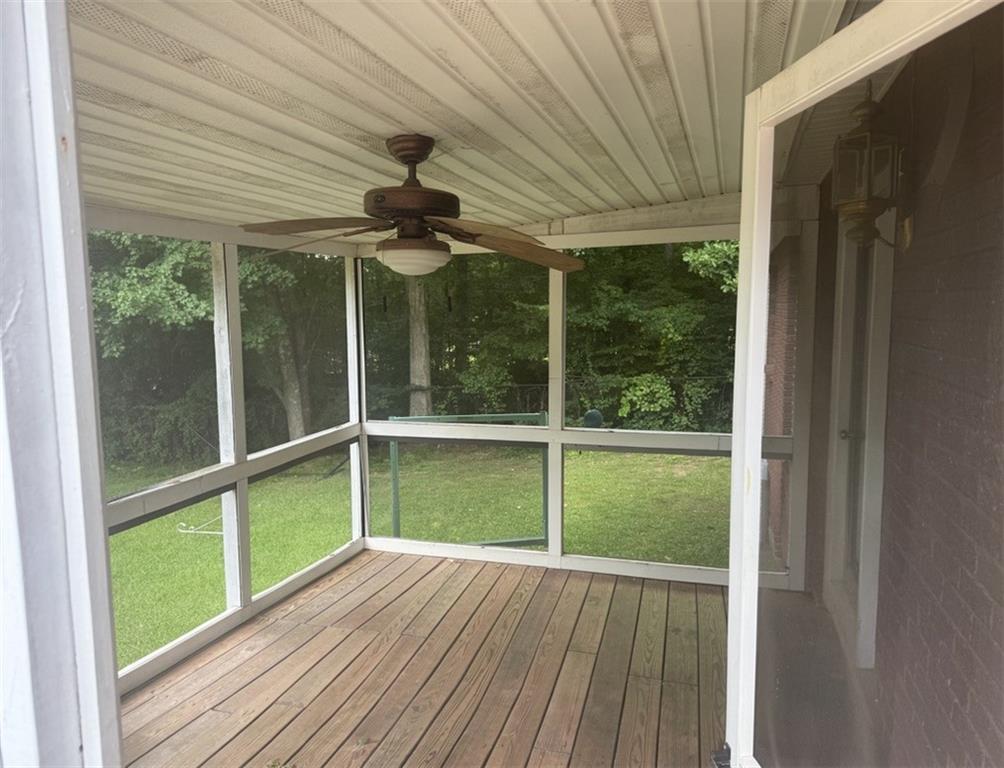 349 Lakeridge Drive Property Photo 8