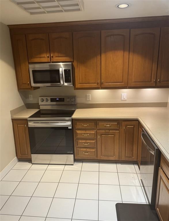 349 Lakeridge Drive Property Photo 25