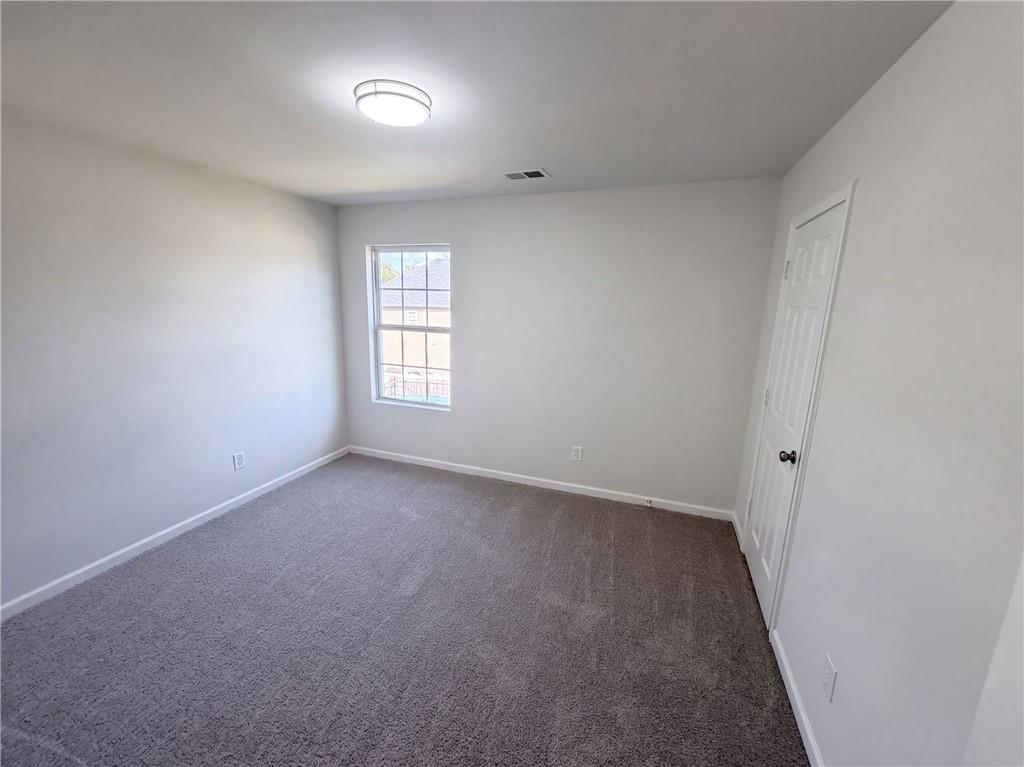 7402 Walton Hill Property Photo 9