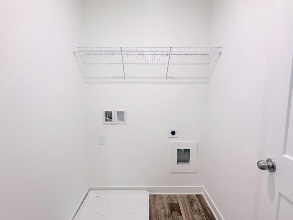 140 Cochin Drive Property Photo 15