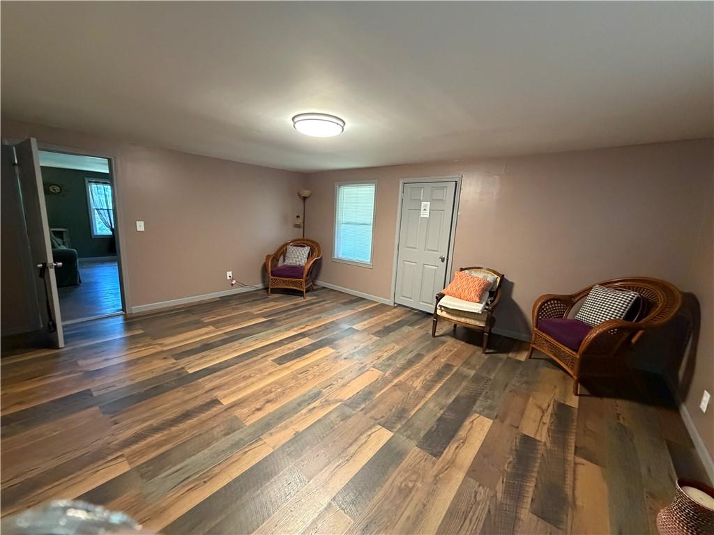 254 S Dixie Avenue Property Photo 3