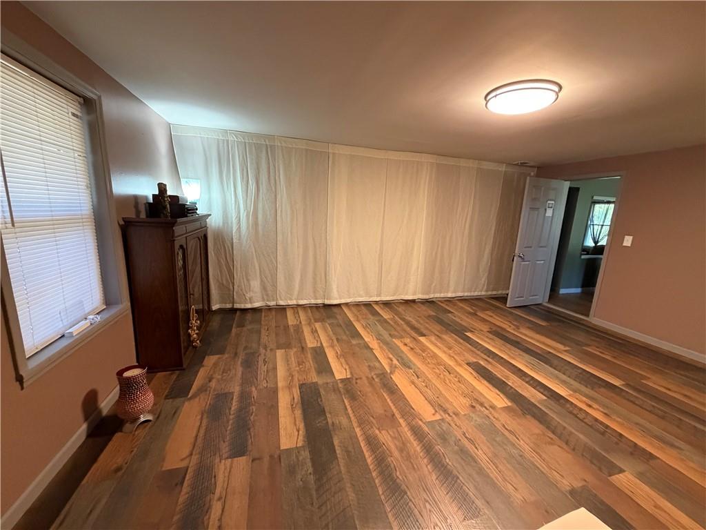 254 S Dixie Avenue Property Photo 5