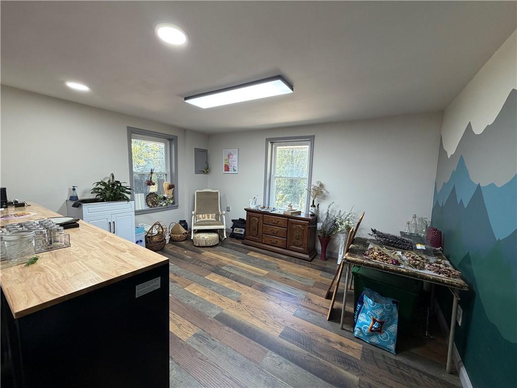 254 S Dixie Avenue Property Photo 8