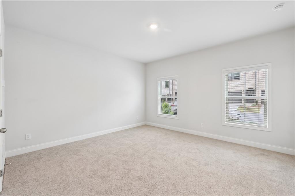 3335 Baneberry Trail Property Photo 4