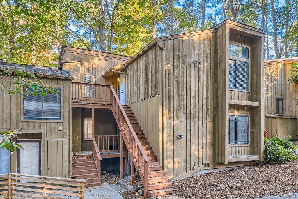 3111 Fairington Drive Property Photo 1