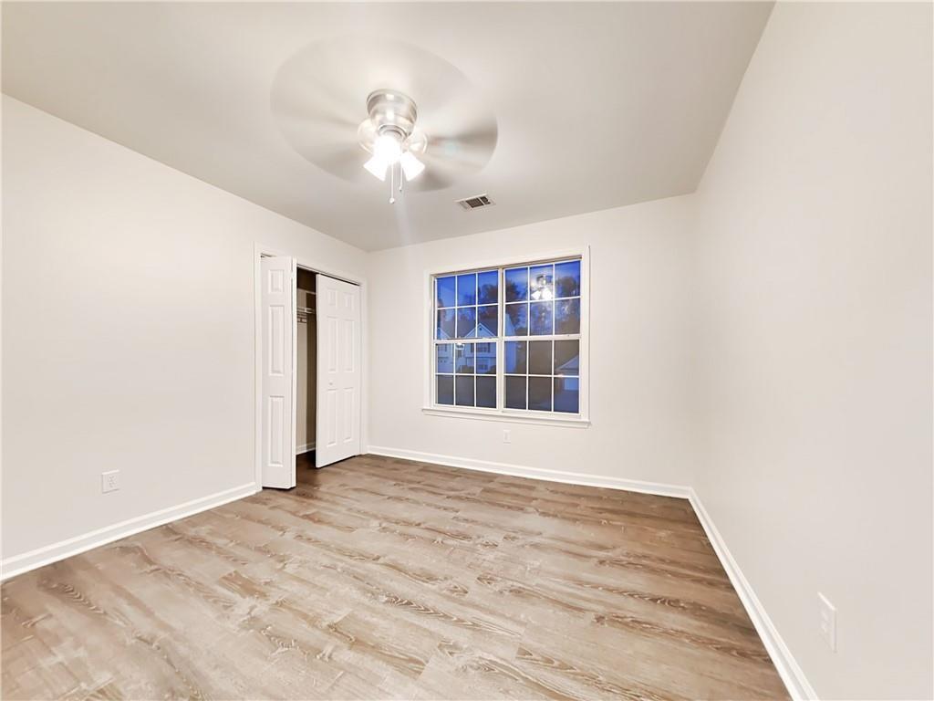 982 Forest Glen Property Photo 15
