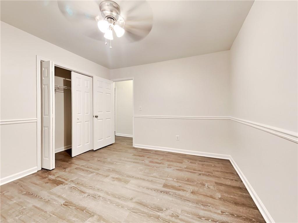 982 Forest Glen Property Photo 17